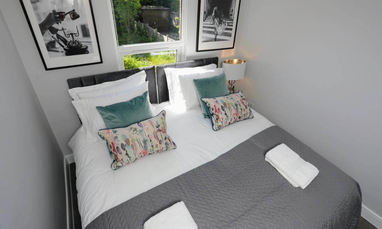 Aisiki Apartments At Stanhope Road, North Finchley, Airconditioned Multiple 2 Or 3-Bedroom, Pet-Friendly Duplex Flats, King Or Twin Beds, Airconditioned & Free Wi-Fi Bagian luar foto