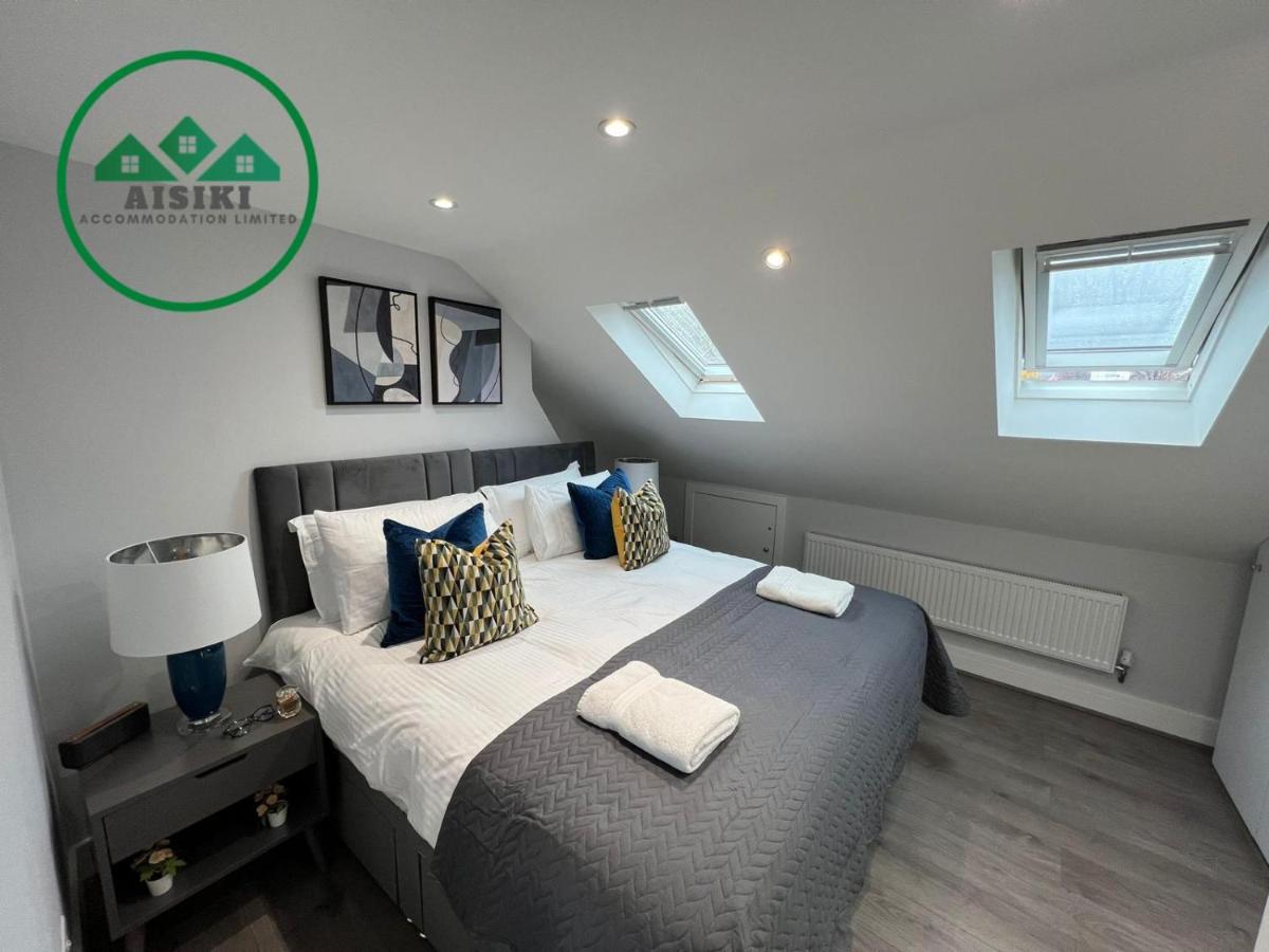 Aisiki Apartments At Stanhope Road, North Finchley, Airconditioned Multiple 2 Or 3-Bedroom, Pet-Friendly Duplex Flats, King Or Twin Beds, Airconditioned & Free Wi-Fi Bagian luar foto